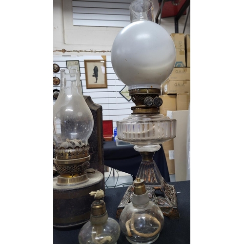 409 - Collection of six oil lamps (6)