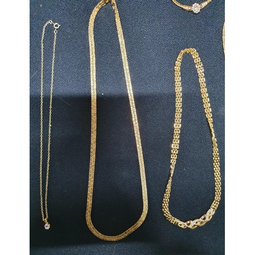 80 - Large quantity of good quality costume jewellery mainly gold metal chains and bracelets (Qty)