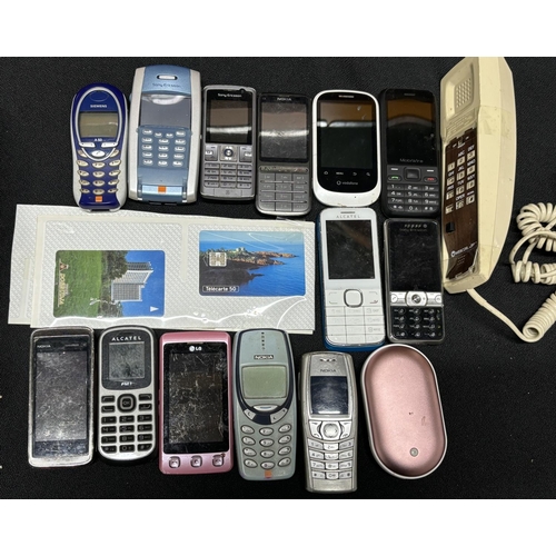 61 - 14 Phones and sims including Sony Erikson and LG