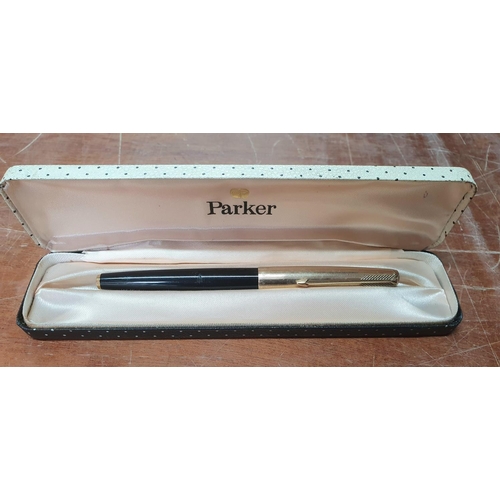 159 - Cased Parker fountain pen