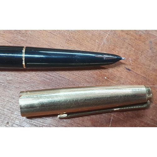 159 - Cased Parker fountain pen