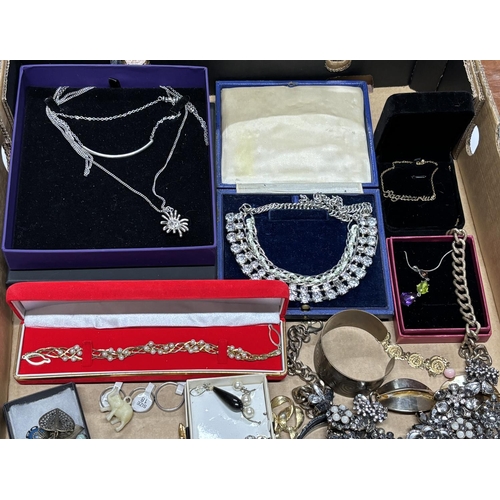 24 - Box of costume jewellery with boxed sets and necklaces