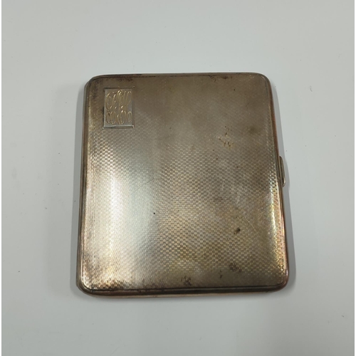 11 - Birmingham, C.1934, Silver cigarette case

117.8 grams