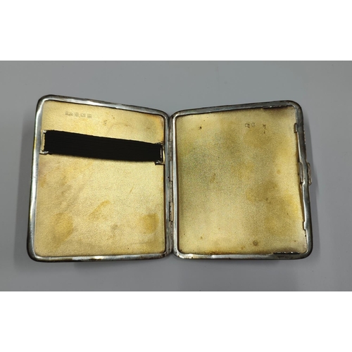 11 - Birmingham, C.1934, Silver cigarette case

117.8 grams