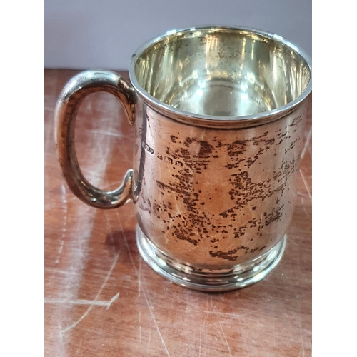 12 - Birmingham 1921 small silver tankard,

68 grams           7 cm tall