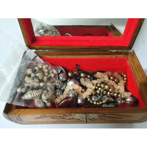 21 - Quantity of good quality costume jewellery including a silver brooch etc (Qty)