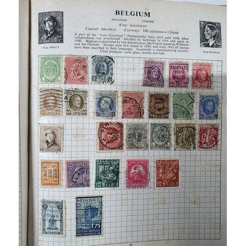 282 - Five various stamp albums containing various world stamps both used and unused (Qty)