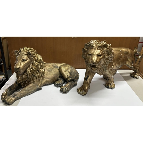 315 - 2 Large resin gold Lions