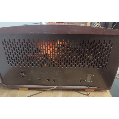 327 - Orion AR-612 large vintage radio