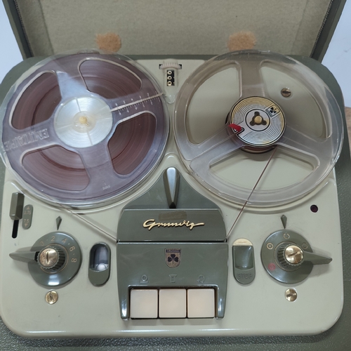 328 - A Grundig reel-to-reel player in case