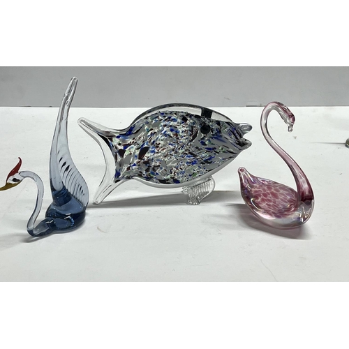 396 - Murano and Heron glass paper weights (6)