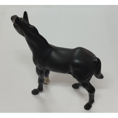 415 - Beswick black 