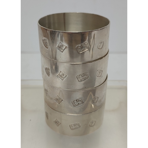 27 - J.B. Chatterley & Sons Ltd. Four modern Silver napkin rings in case

67.6 grams gross