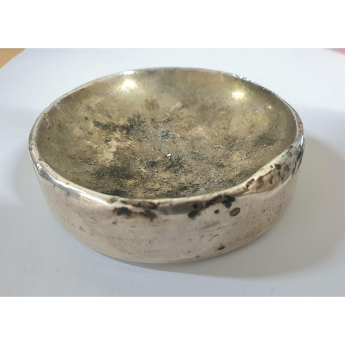 30 - Heavy bespoke, mid 20thC silver ashtray with weighted base,

approx 180 grams