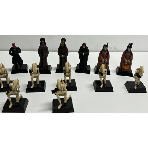 197 - Star Wars chess pieces