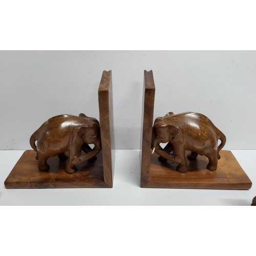 220 - Collection of various wooden items including elephant book stands, three reindeer (5)