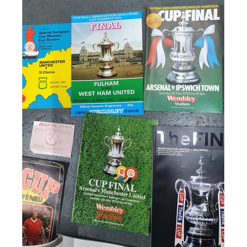 118 - Collection of Manchester United final programmes including Champions league and FA cup Finals etc