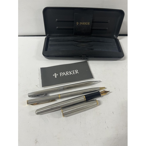 59 - 3 parker pen setin box including fountain pen