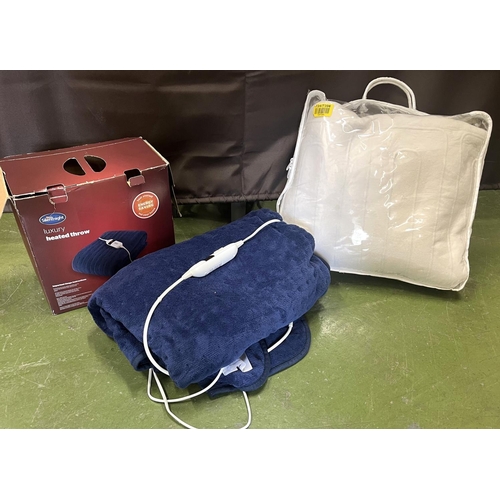 347 - Silent Night heated throw along with another