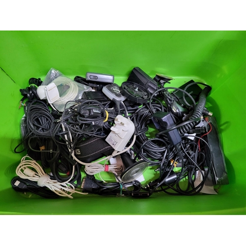 400 - Collection of PC/laptop parts including graphics cards, SSD's and others as well as a box of phone/i... 