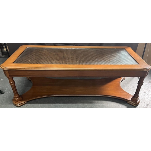 645 - Wooden coffee table with glass and rattan top