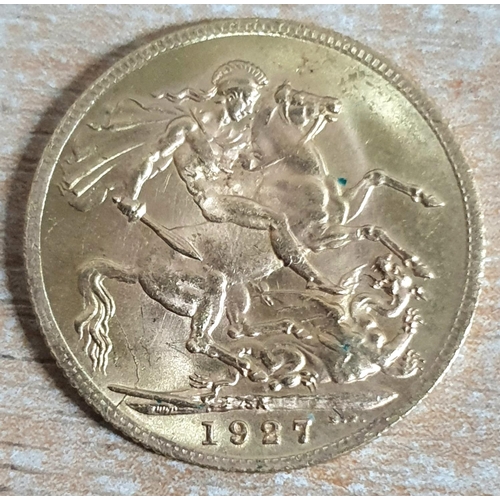 255 - King George V 1927 full sovereign,

8 grams