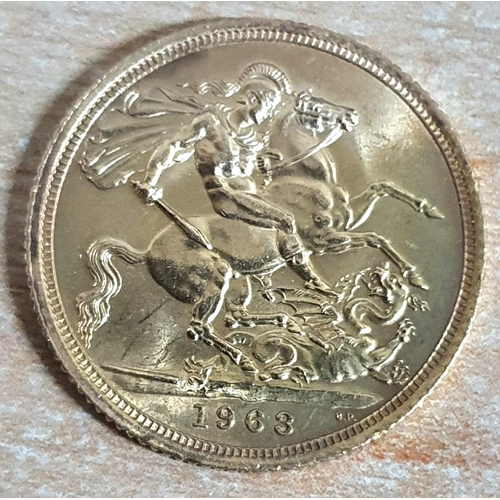 274 - Queen Elizabeth II 1963, full sovereign,

8 grams