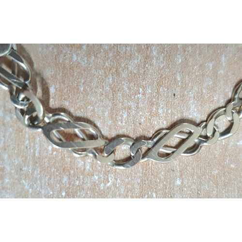 60 - Hallmarked 375 yellow gold ladies fancy link bracelet in presentation blue box,

5 grams