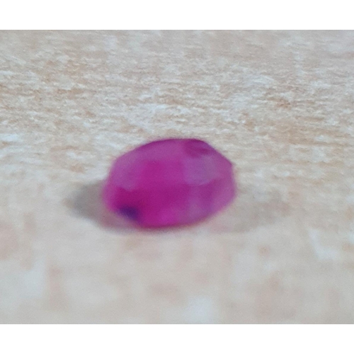 187 - Untreated natural oval cut pink Sapphire, approx 15cts