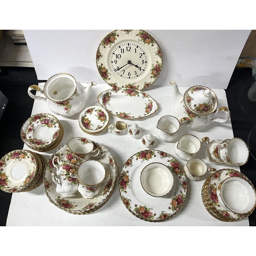 238 - Collection of Country Roses tea set