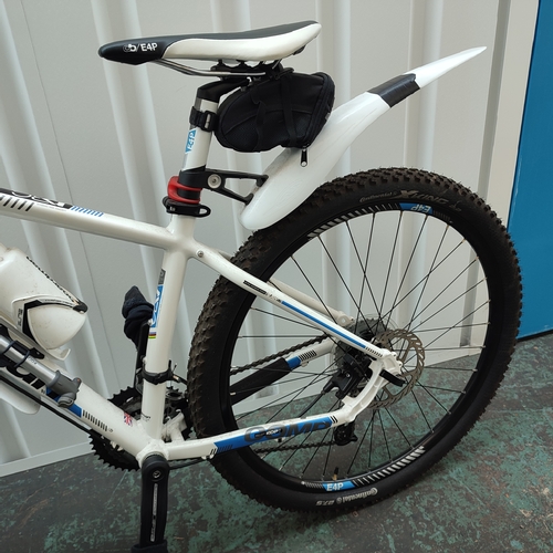 373 - Boardman comp 650b mountain bike