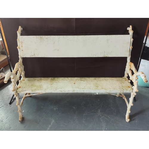 379 - Pierce of Wexford, Ireland, antique cast iron ends with Snake head arms 3-seater wood white painted ... 