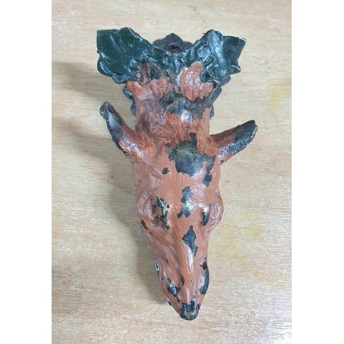 455 - Cold painted desk paper tidy in the form of a Foxes' head,

15 cm long