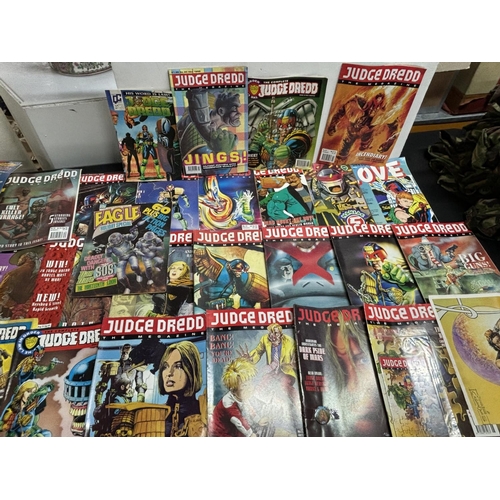 71 - Collection of Comics including Judge Dredd