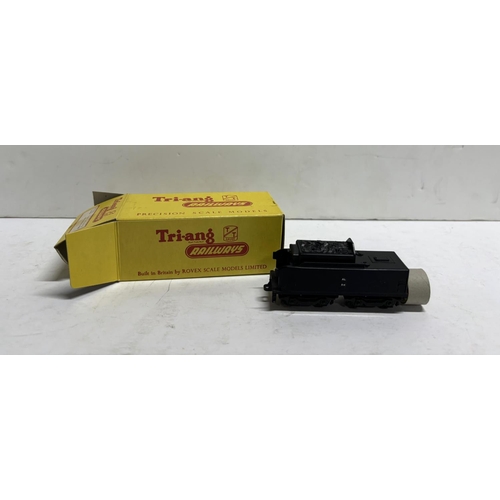 85 - Boxed Tri-ang Railways- AL S16