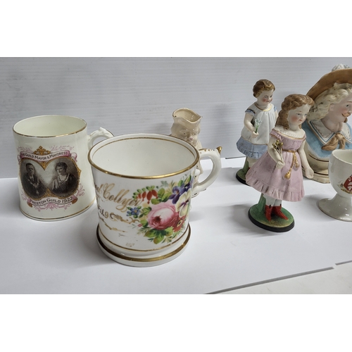 358A - Small selection of ceramic figures etc. (Qty)