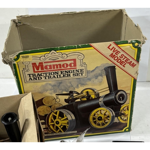 120B - Rare Mamod traction engine and trailer set double box Unfired, TWS1