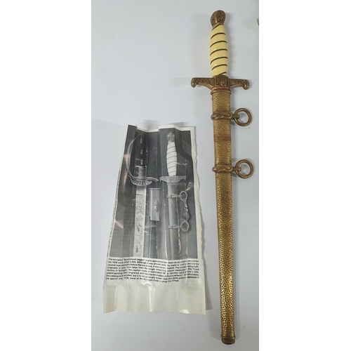 41 - ULTRA RARE, circa 1938 Naval Assault dagger - this dagger is an alternative pattern to the 1938 nava... 