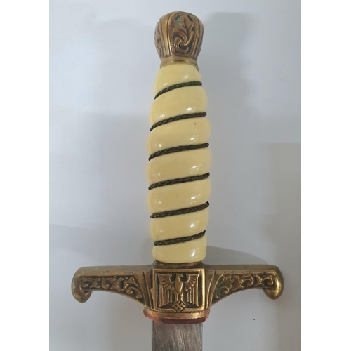 41 - ULTRA RARE, circa 1938 Naval Assault dagger - this dagger is an alternative pattern to the 1938 nava... 