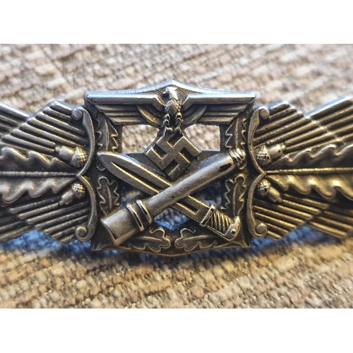 13 - RARE German WWII silvered close combat medal, awarded after 25th November 1942 for 25 close combats.... 