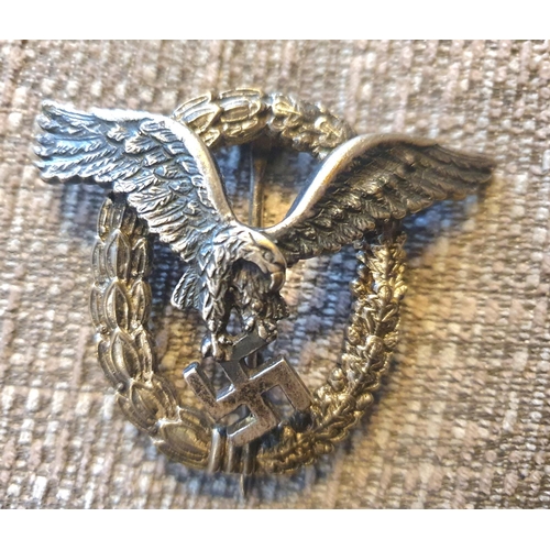 14 - WWII Second World War related Third Reich Nazi German Luftwaffe Pilot's / Observer award badge, unma... 