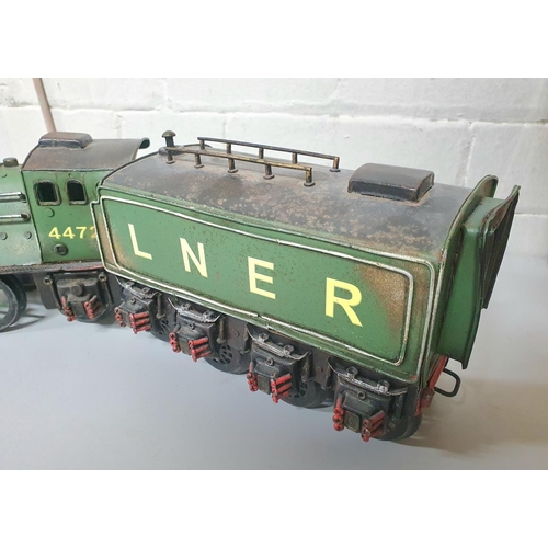 71 - Tin plate Flying Scotsman train engine and tender,

64cm long