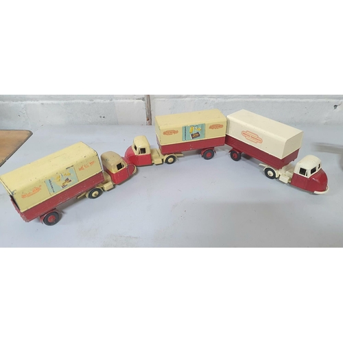 82 - Scammell & Dinky etc die cast wagons and buses etc (Qty),

Tub not included