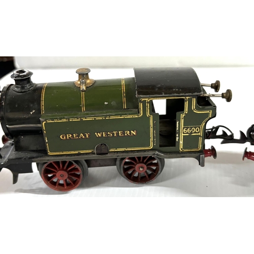 92 - Hornby 0 Gauge GW Great Western 6600 tank loco with Great Western carriage