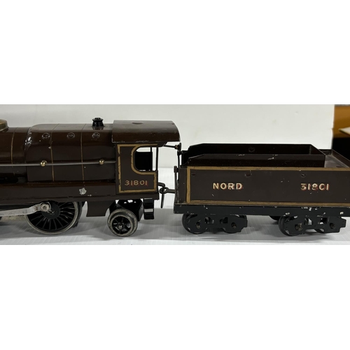 101 - Hornby O gauge clockwork 31801 Nord locomotive