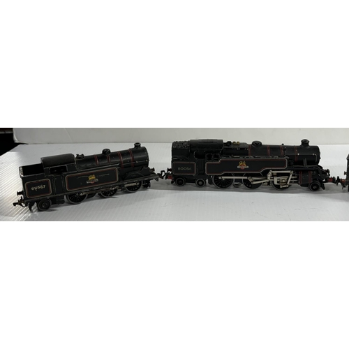 103 - 3 British railways Dublo Hornby locomtoive with numbers 69567, 80054