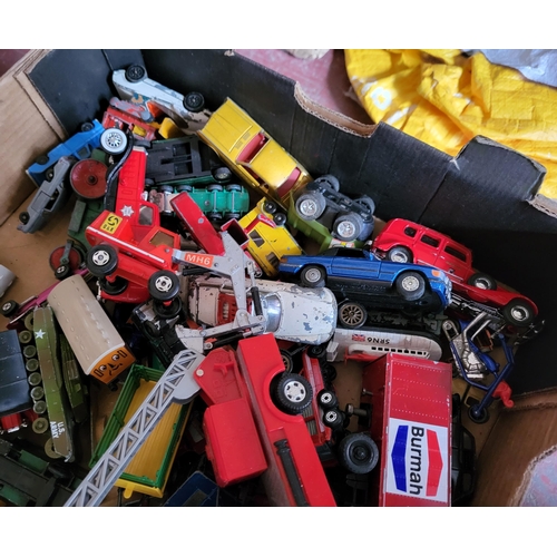 122 - Collection of various used die-cast cars etc (Qty)