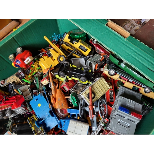 123 - Collection of various used die-cast cars etc (Qty)