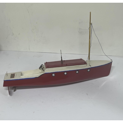 130 - Vintage Hornby Speed Boat No 5 Viking, boxed