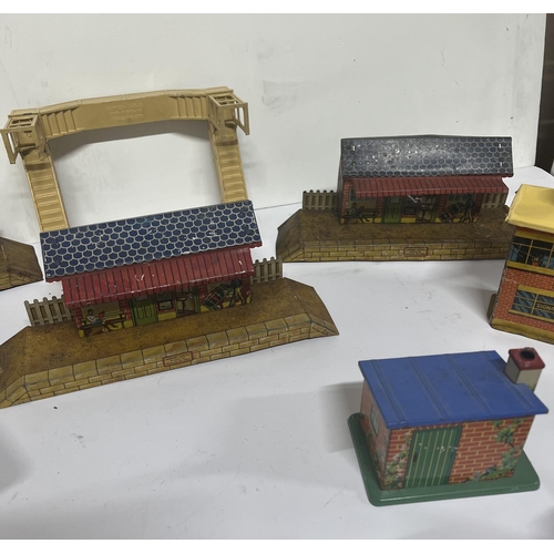 144 - Hornby and others model railway platform buildings To include Hornby DiBro Brimtoy HO gauge